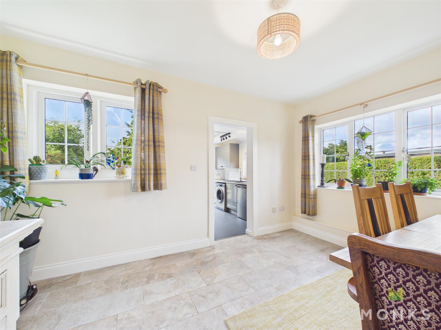 23 Harlescott Crescent, Shrewsbury, SY1 3AU For Sale